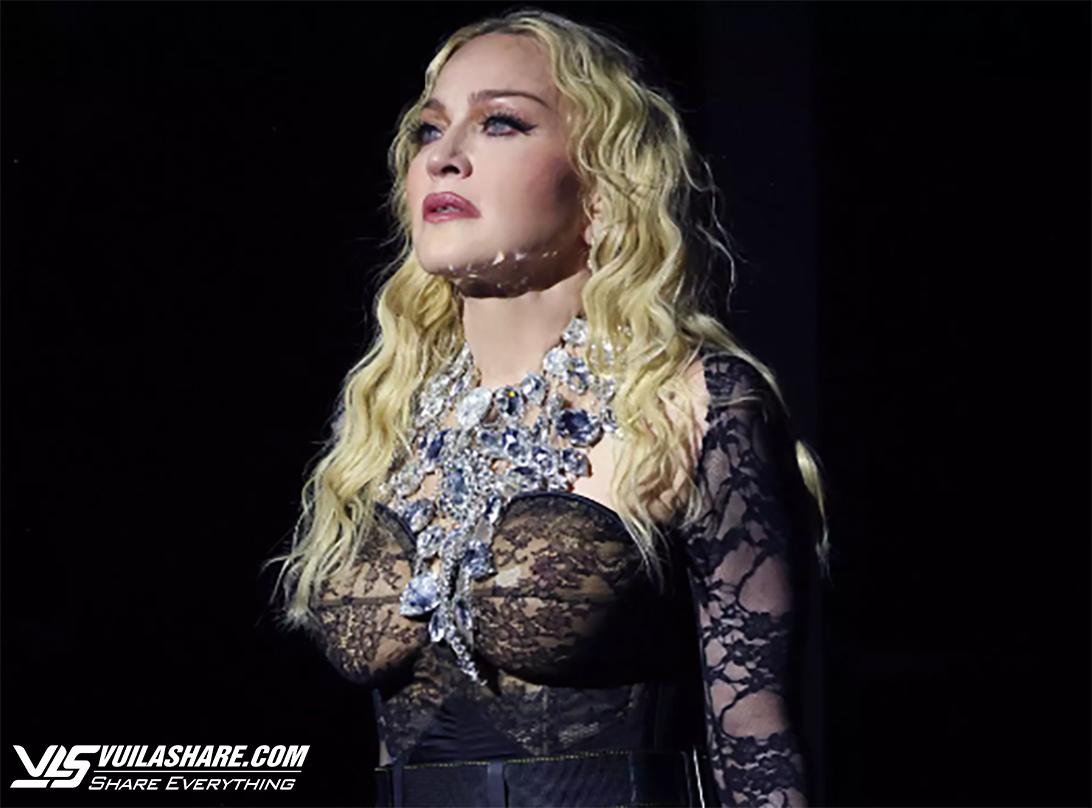 Madonna bị khán giả hâm mộ… kiện- Ảnh 1.