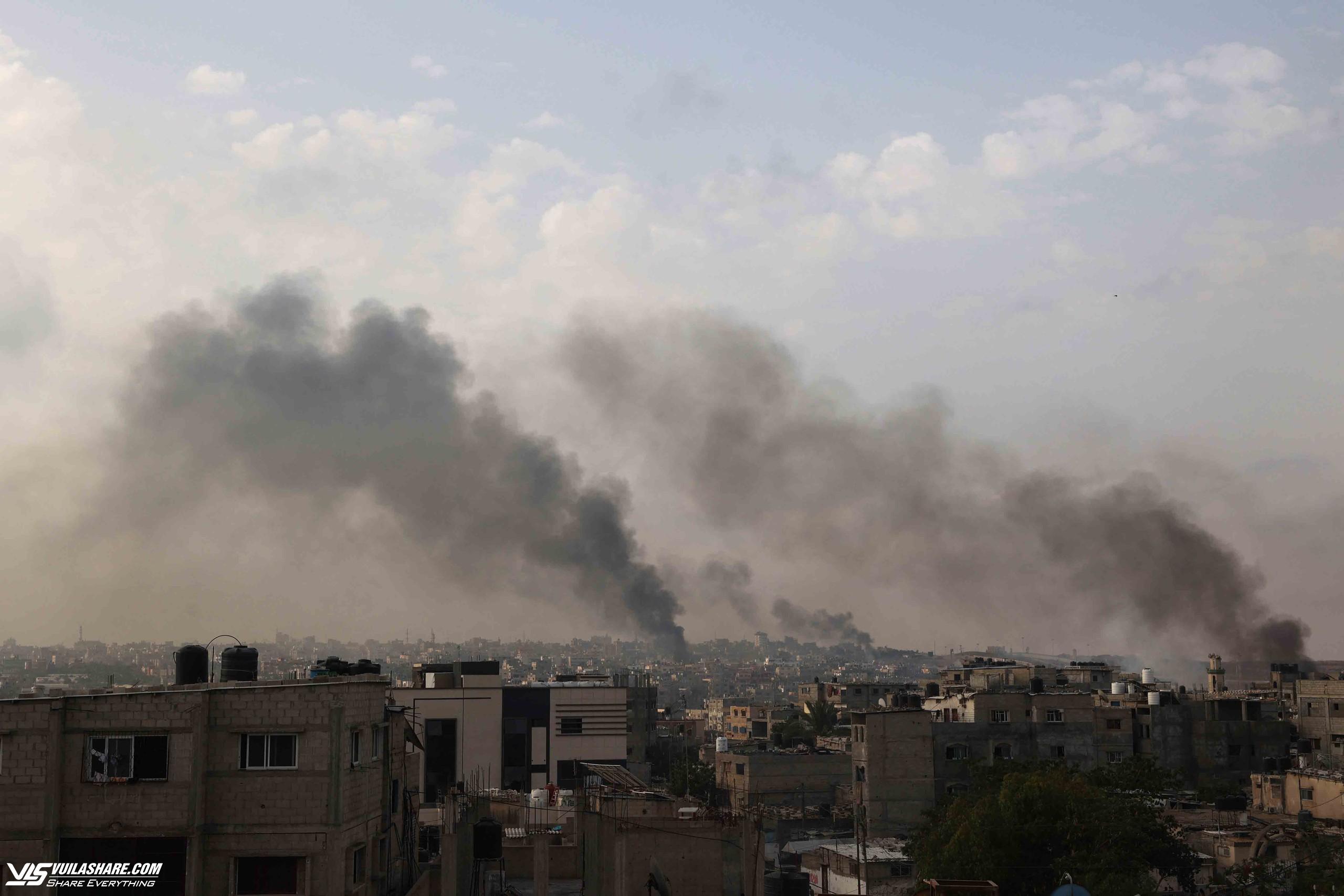 Israel đẩy mạnh tấn công Rafah, HĐBA họp khẩn- Ảnh 1.