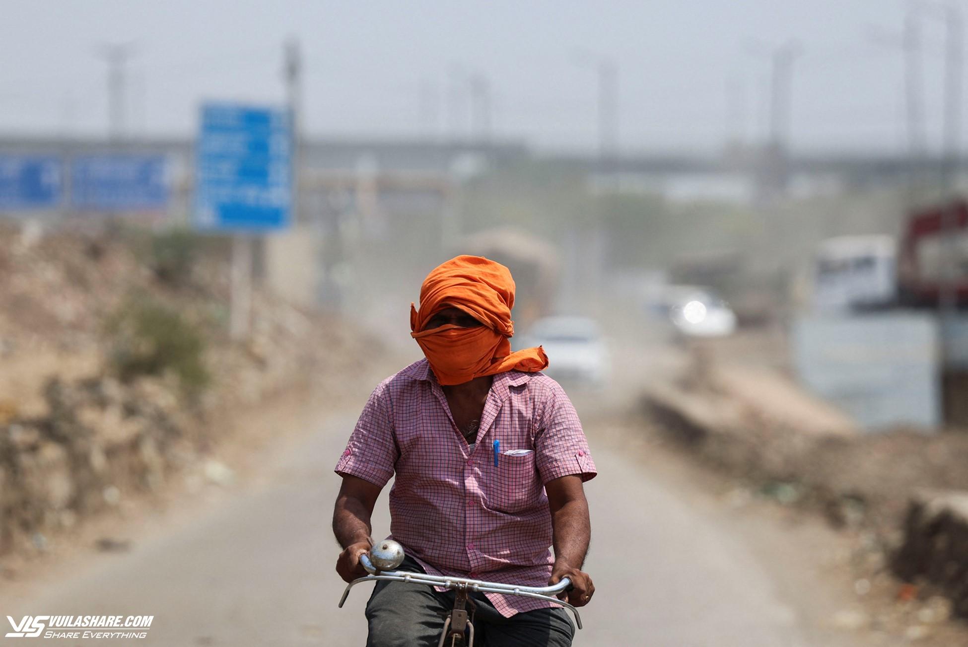 Nhiệt độ tăng kỷ lục, thủ đô Ấn Độ trước nguy cơ thiếu nước- Ảnh 1.