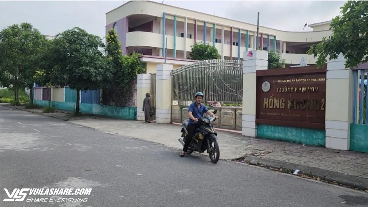 Thái Bình chưa khởi tố bị can vụ trường mầm non bỏ quên trẻ trên xe- Ảnh 1.