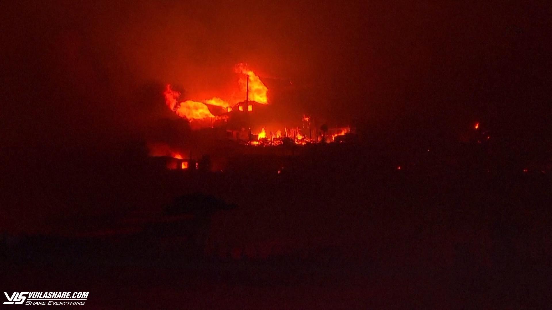 Nghi phạm bất ngờ trong vụ cháy rừng dữ dội làm 130 người chết ở Chile- Ảnh 1.