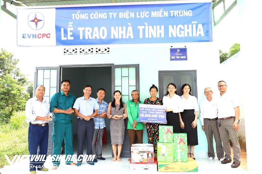 Công ty Điện lực Đắk Nông hỗ trợ xây nhà tình nghĩa cho gia đình khó khăn- Ảnh 3.