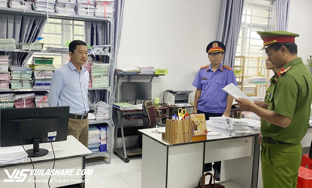 Cựu Phó giám đốc Văn phòng ĐKĐĐ TP.Bạc Liêu gây thiệt hại hơn 6,3 tỉ đồng- Ảnh 1.