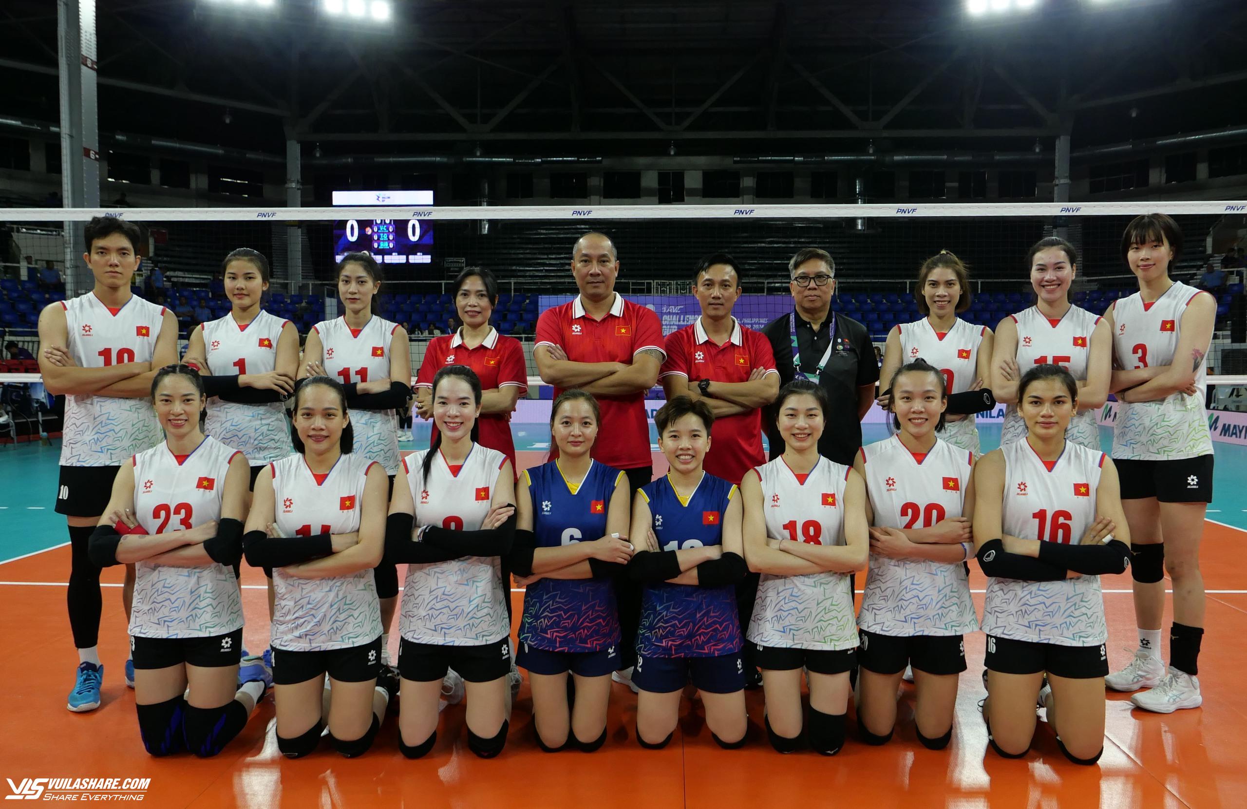 Vô địch AVC Challenge Cup, bóng chuyền nữ Việt Nam thăng hạng, qua mặt Hàn Quốc - Ảnh 10.