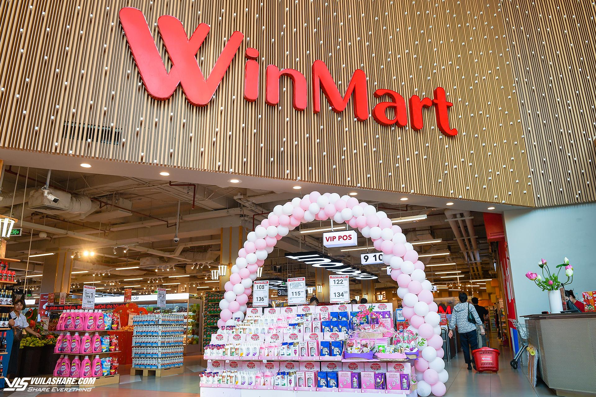 WinMart với không gian mua sắm mới mẻ kết hợp cùng các chương trình ưu đãi lớn thu hút sự chú ý của người tiêu dùng