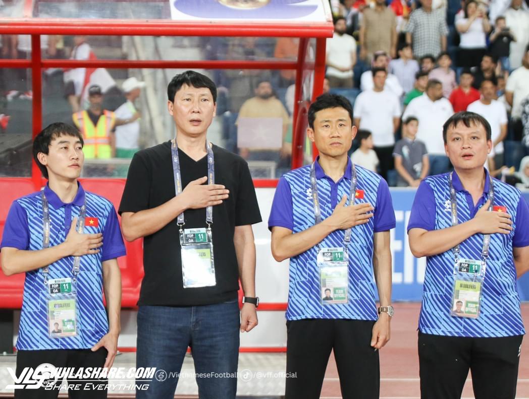 Sếp VFF lên tiếng vụ AFF Cup trùng lịch cúp châu Á, Việt Nam không bỏ mục tiêu- Ảnh 2.