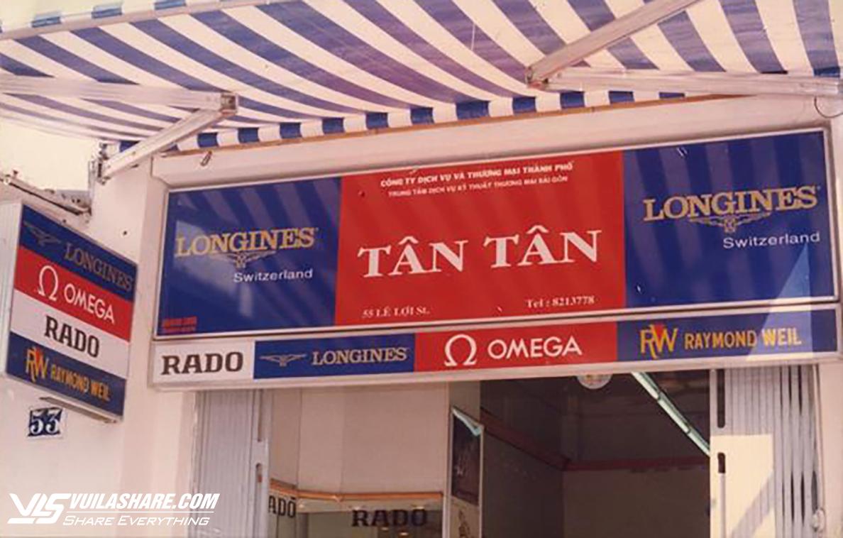 Cửa hàng Tân Tân vào thời kỳ đầu thành lập năm 1995