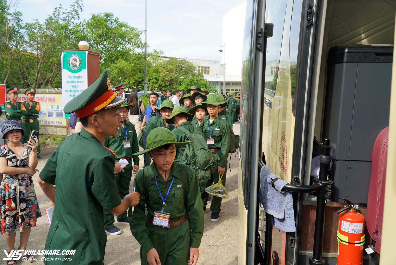 Gần 1.000 học sinh tại Quảng Bình tham gia Học kỳ quân đội- Ảnh 3.