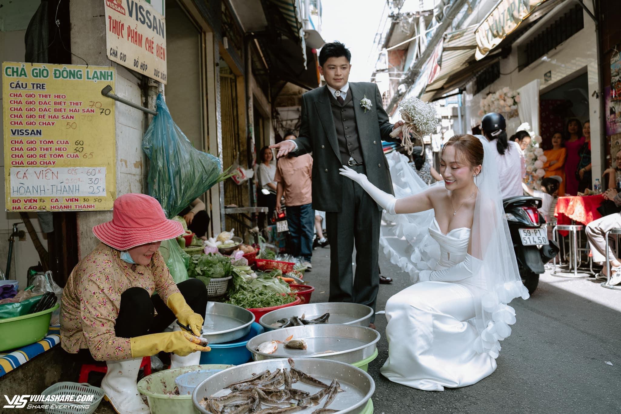 Chuyện tình đẹp sau bộ ảnh cưới chụp ở khu chợ bình dân TP.HCM 'gây sốt'- Ảnh 4.