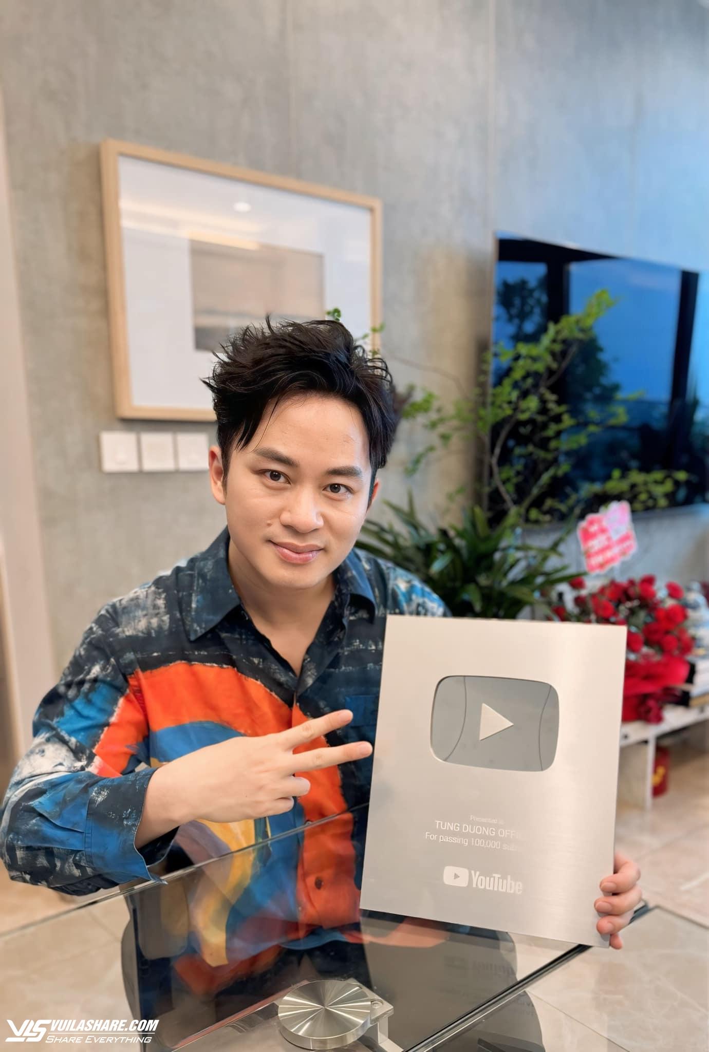 Tùng Dương lần đầu có MV triệu view, nhận nút bạc YouTube- Ảnh 3.
