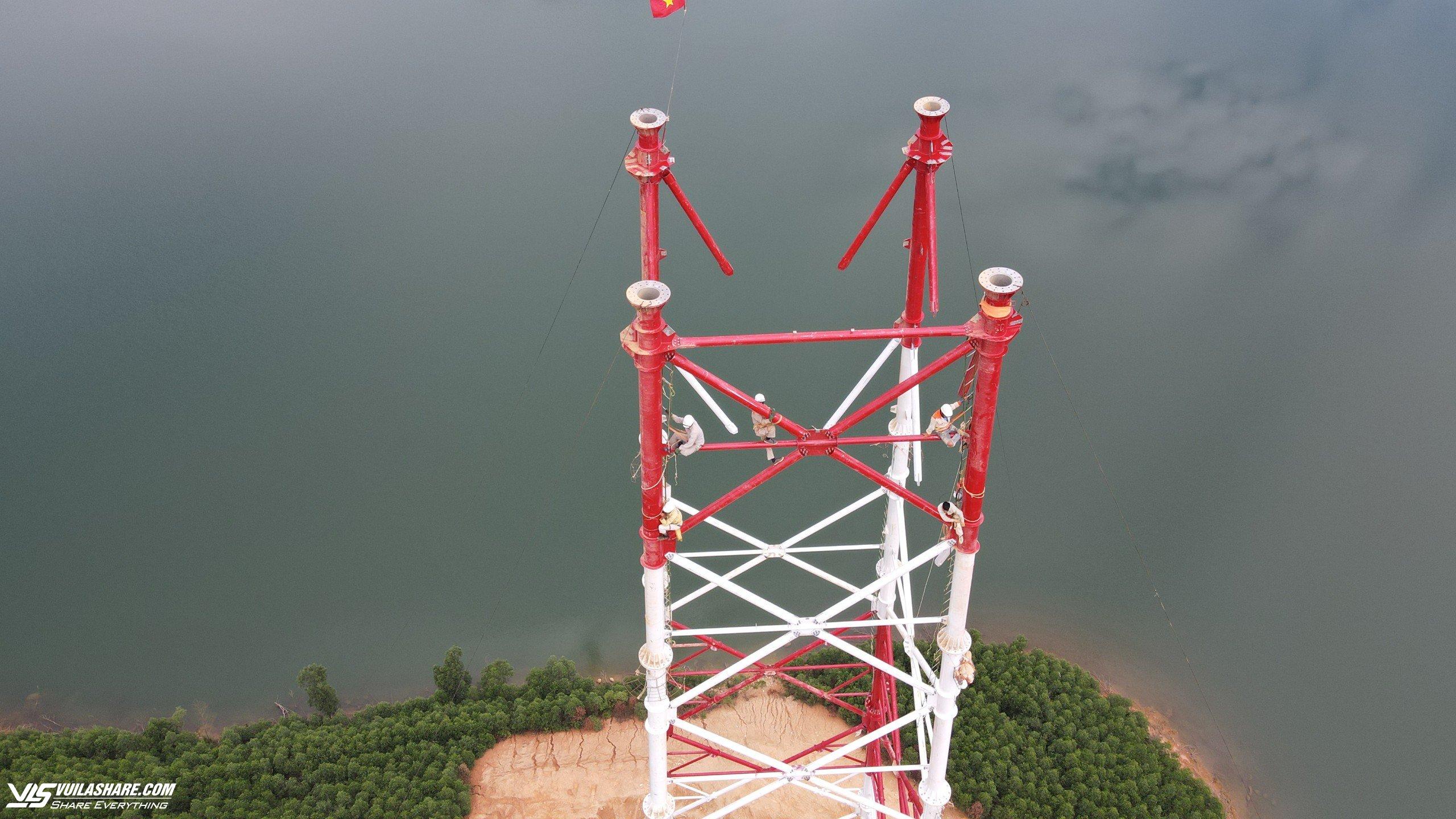 Cận cảnh công trường xây dựng đường dây 500 kV mạch 3 qua Hà Tĩnh- Ảnh 4.