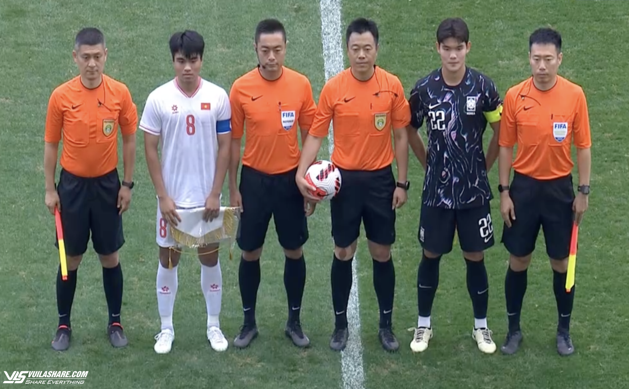 U.19 Việt Nam chơi sòng phẳng với Hàn Quốc, nhưng không thể gây bất ngờ- Ảnh 2.