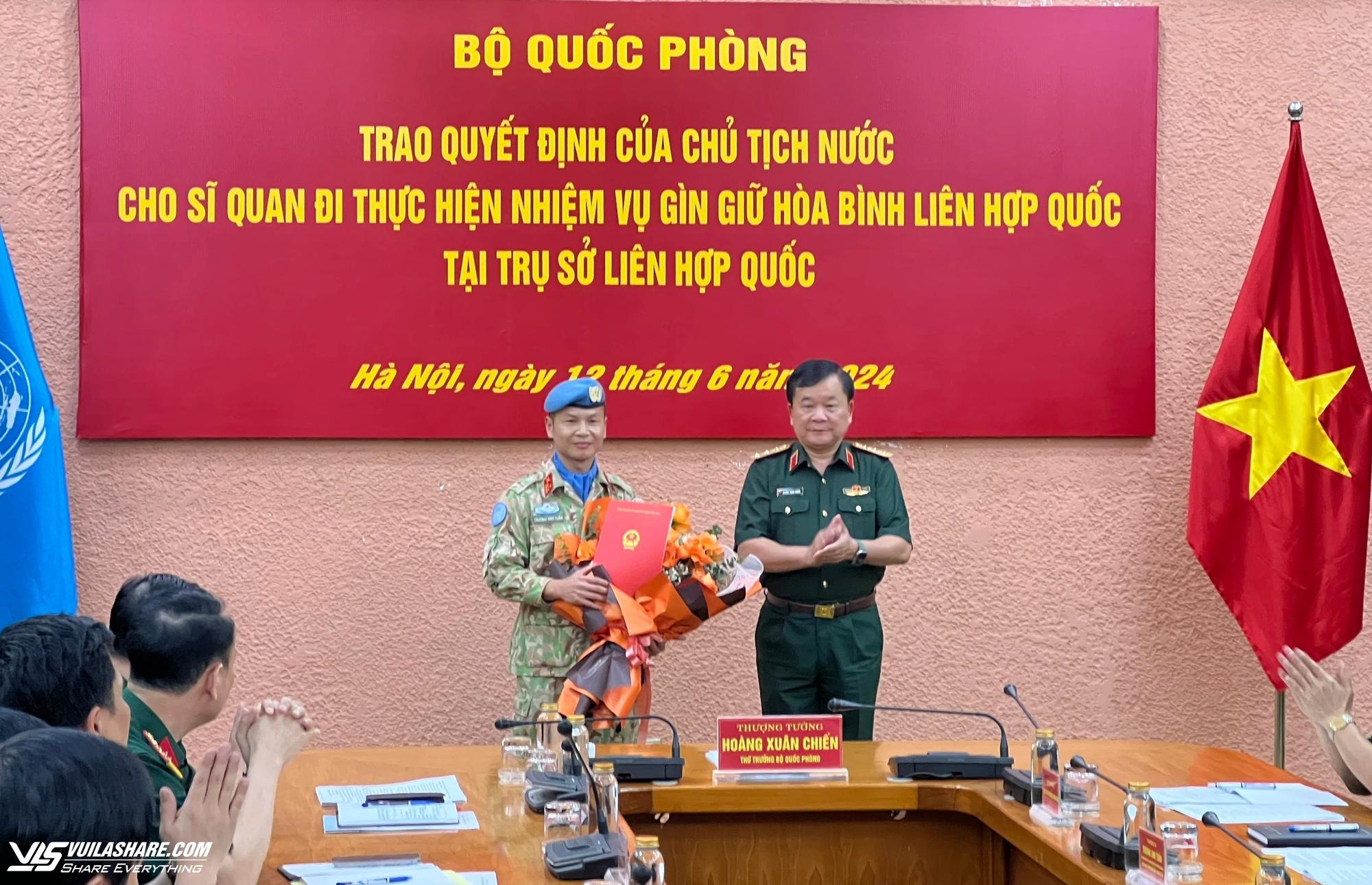 Chủ tịch nước cử thêm sĩ quan đi làm việc tại trụ sở Liên Hiệp Quốc- Ảnh 1.