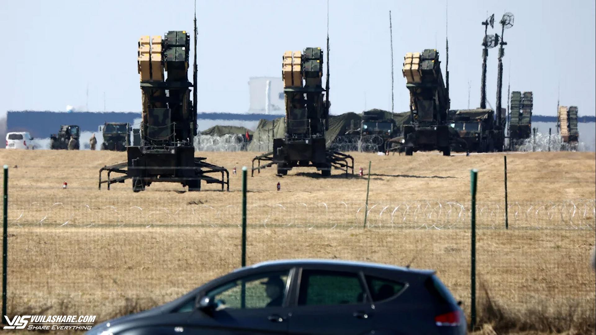 Nhà thầu quân sự Mỹ sắp đến Ukraine tham gia bảo dưỡng, sửa vũ khí?- Ảnh 1.