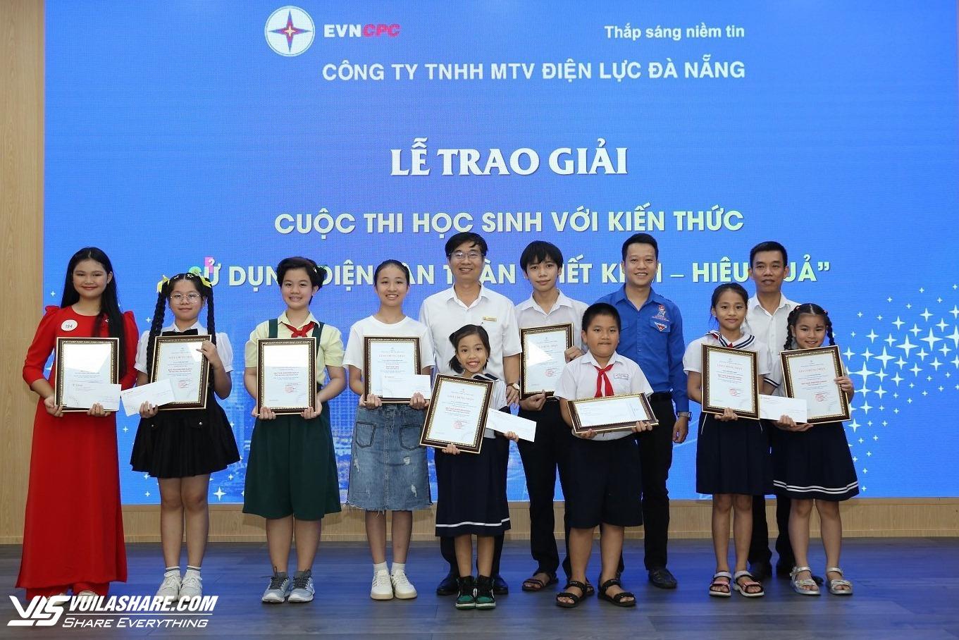 PC Đà Nẵng trao giải ‘Học sinh với kiến thức sử dụng điện an toàn, tiết kiệm’- Ảnh 1.
