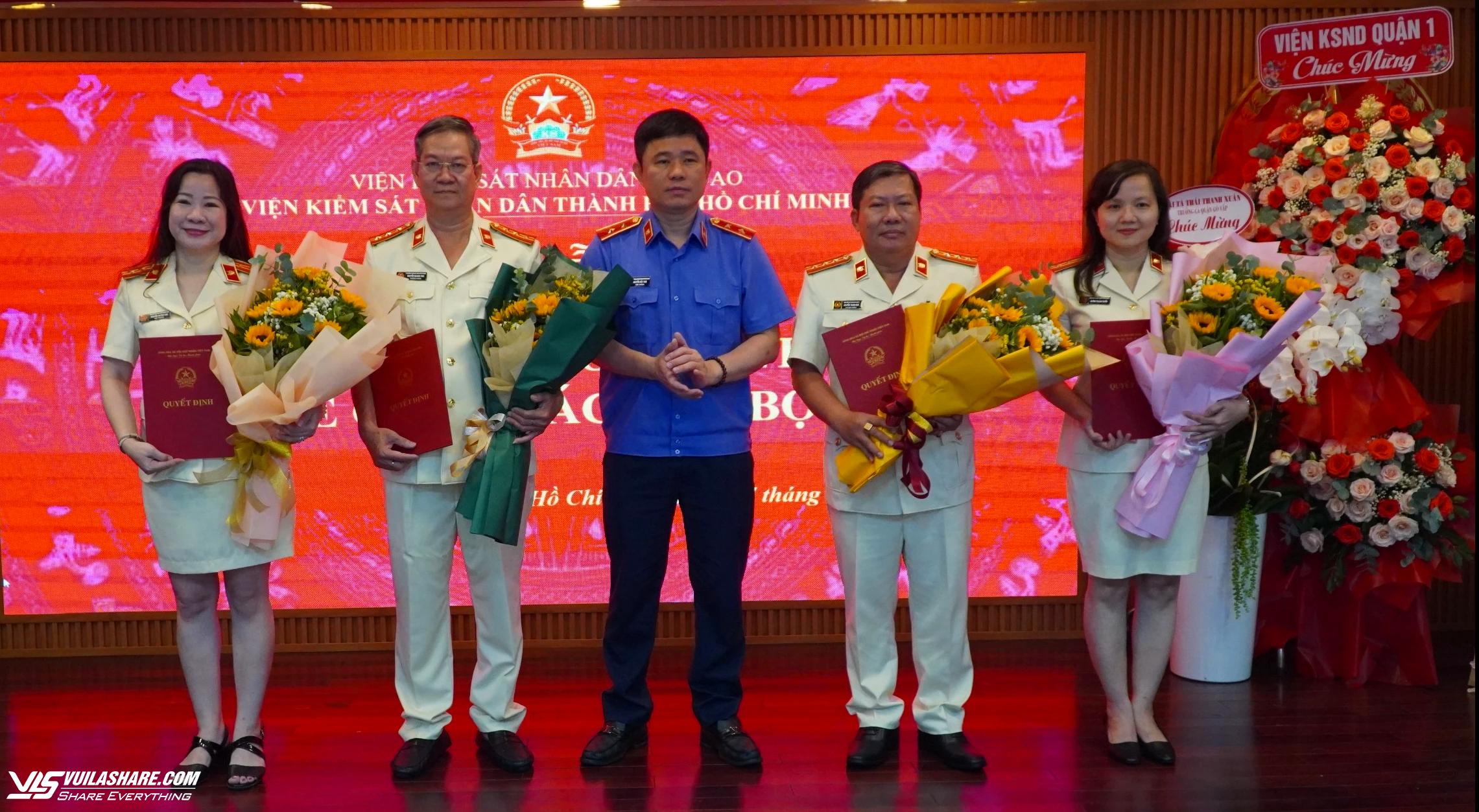 Bà Nguyễn Quỳnh Lan được điều động làm Trưởng phòng 2 Viện KSND TP.HCM- Ảnh 2.