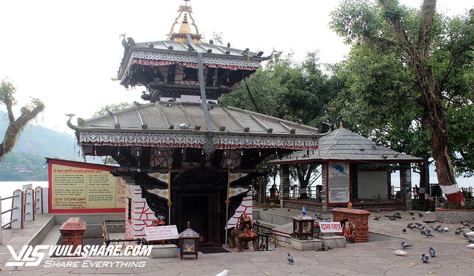 Những địa điểm du lịch nổi tiếng tại thành phố Pokhara- Ảnh 1.