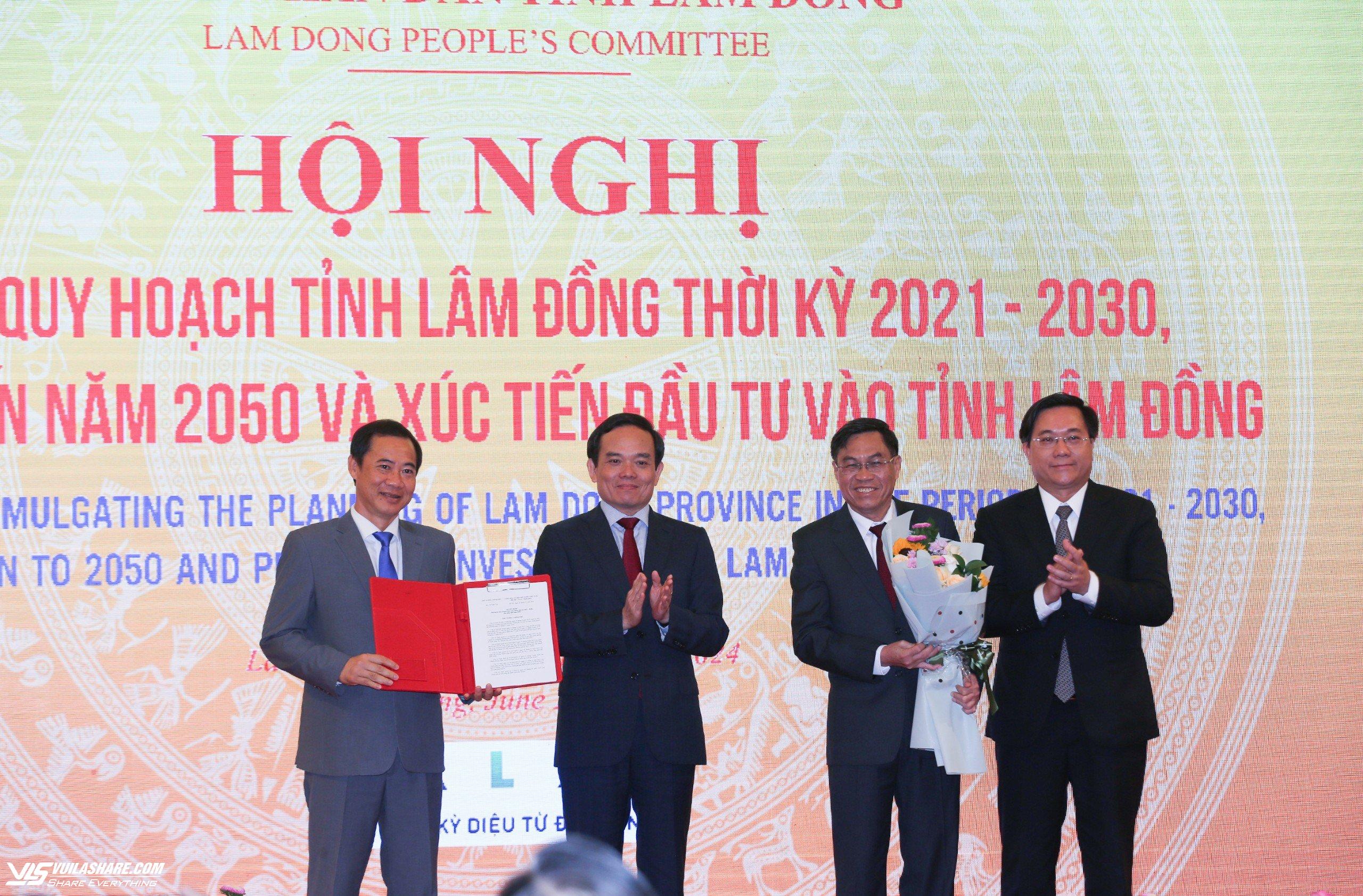 Phó thủ tướng: Yếu tố văn hóa có giá trị cốt lõi cho sự phát triển của Lâm Đồng- Ảnh 1.