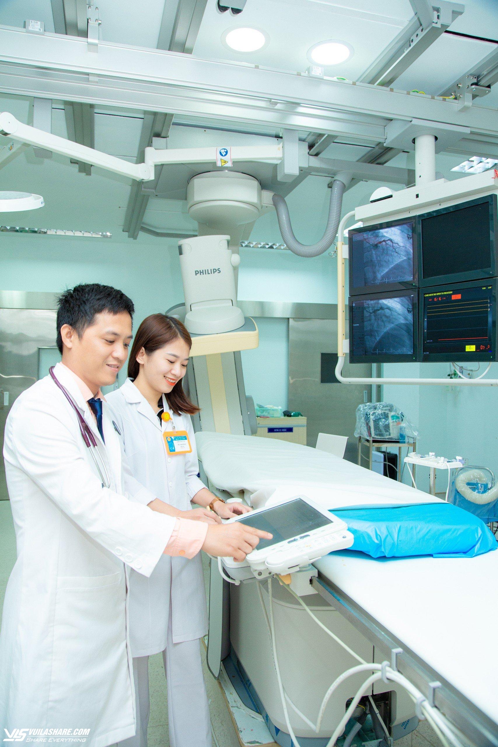 Tăng cường ứng dụng công nghệ, kỹ thuật hiện đại phục vụ bệnh nhân- Ảnh 5.