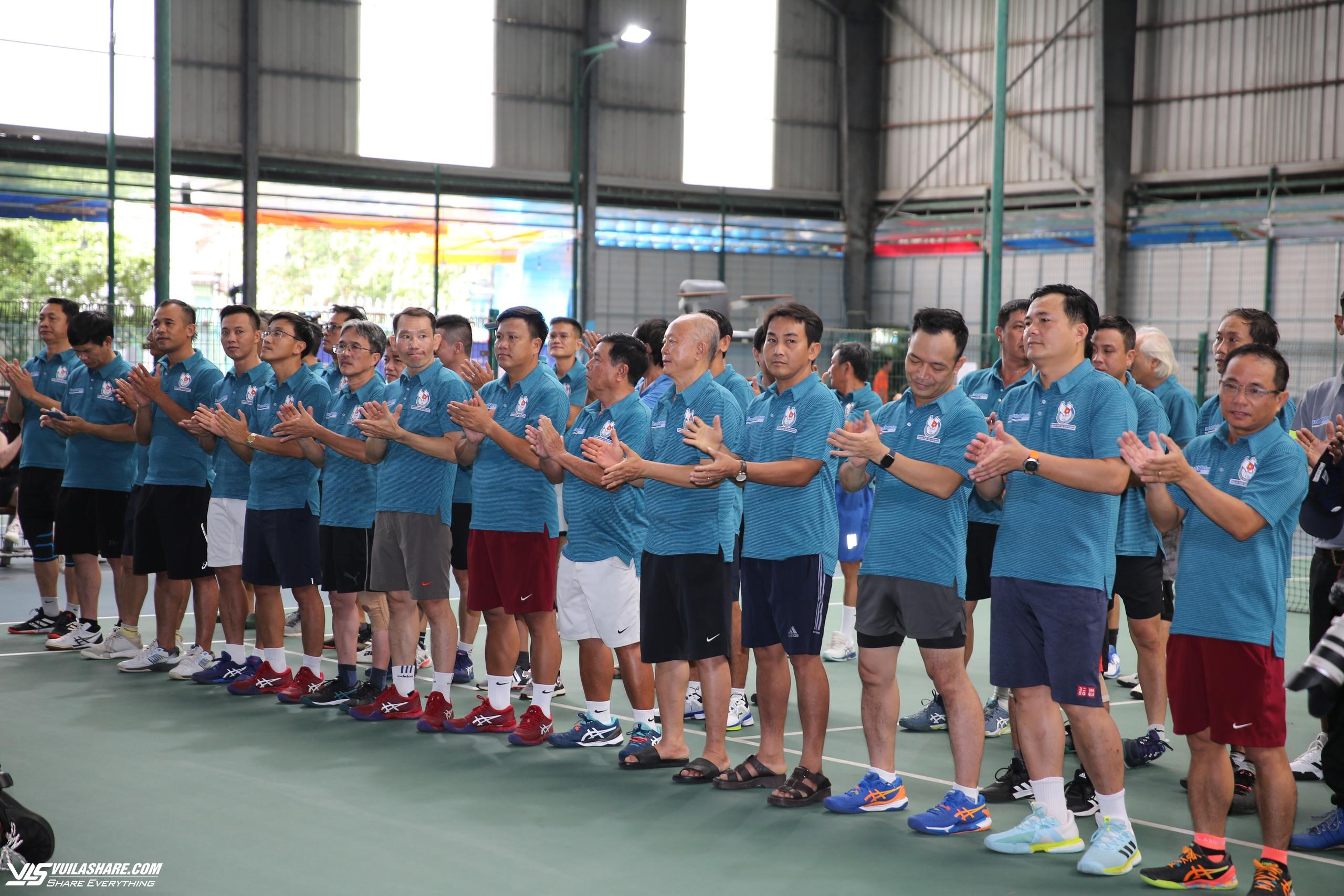 Gần 100 tay vợt tham dự giải quần vợt Hội nhà báo TP.HCM mở rộng 2024- Ảnh 3.