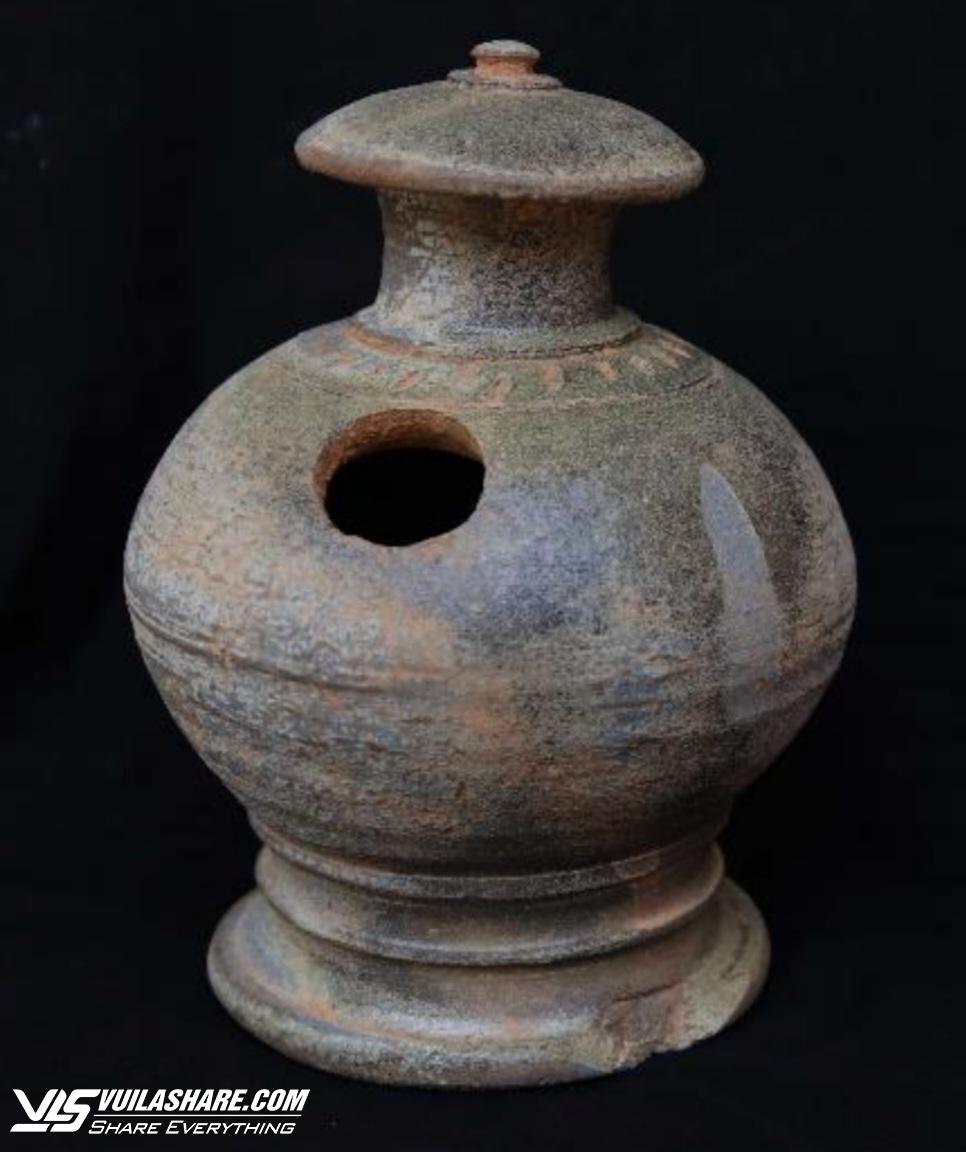 Khảo cổ phát hiện nhiều hiện vật, đầu tượng Phật tại tháp đôi Liễu Cốc- Ảnh 5.