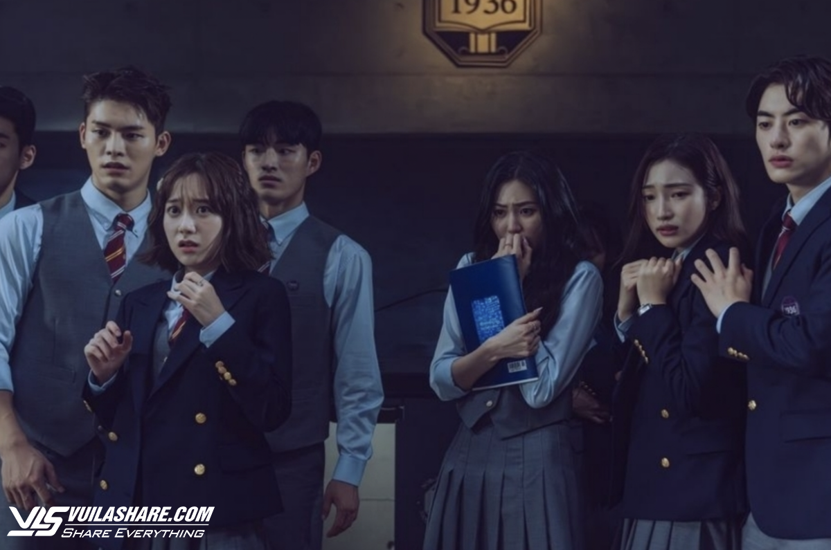 Phim học đường Hàn Quốc ngập tràn cảnh nóng bất ngờ ăn khách- Ảnh 2.