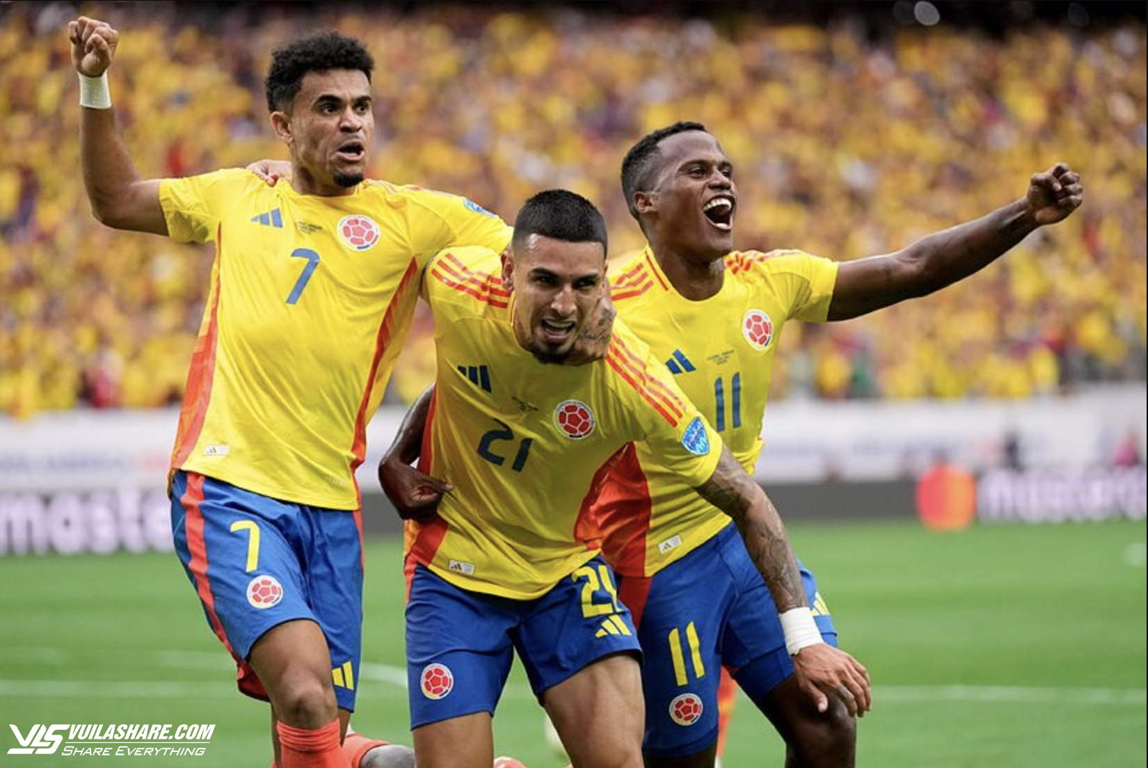 Copa America 2024: James Rodriguez chơi cực hay, đội tuyển Colombia khởi đầu trên cả tuyệt vời- Ảnh 1.