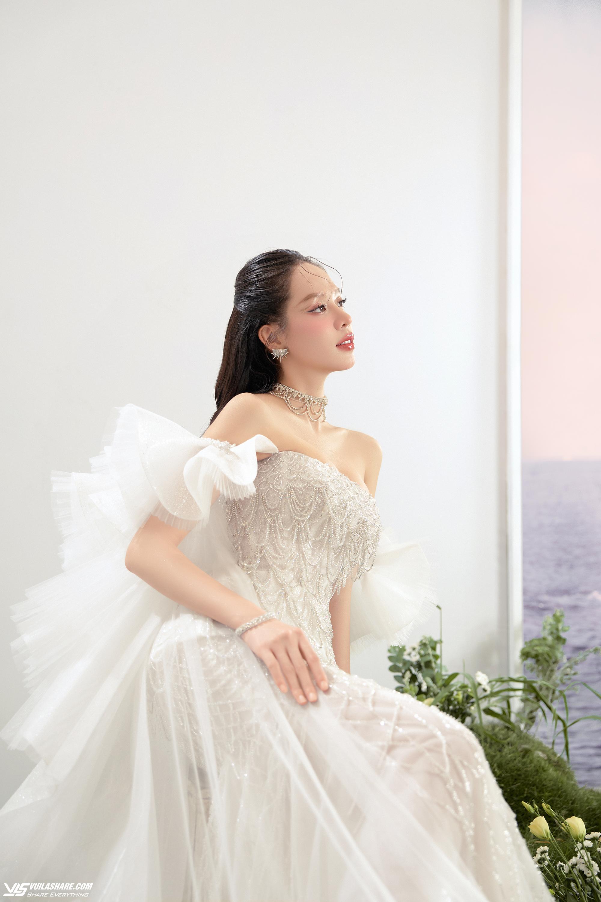 Hoa hậu Việt Nam 2022 quyến rũ với váy cưới- Ảnh 8.