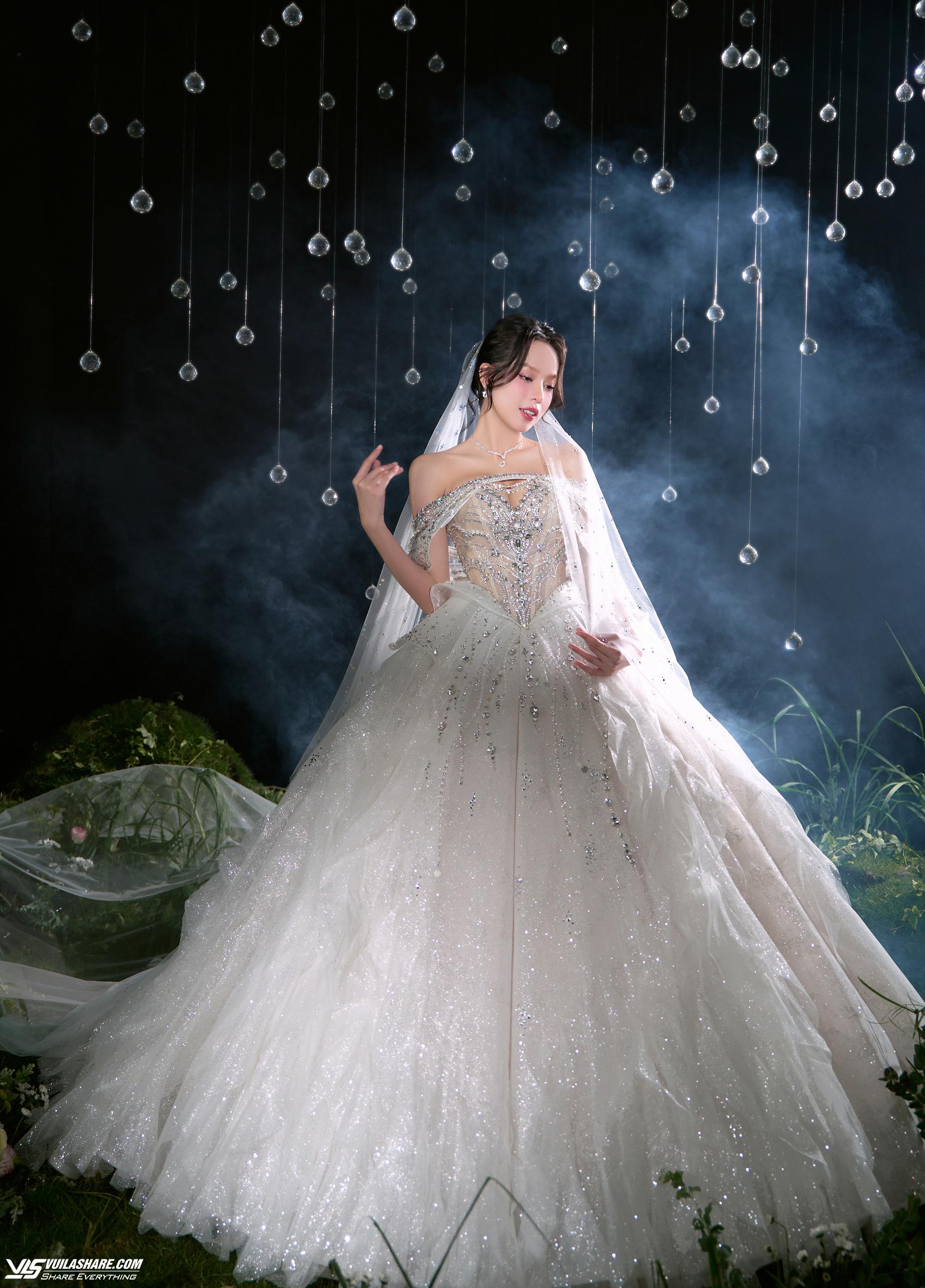 Hoa hậu Việt Nam 2022 quyến rũ với váy cưới- Ảnh 5.