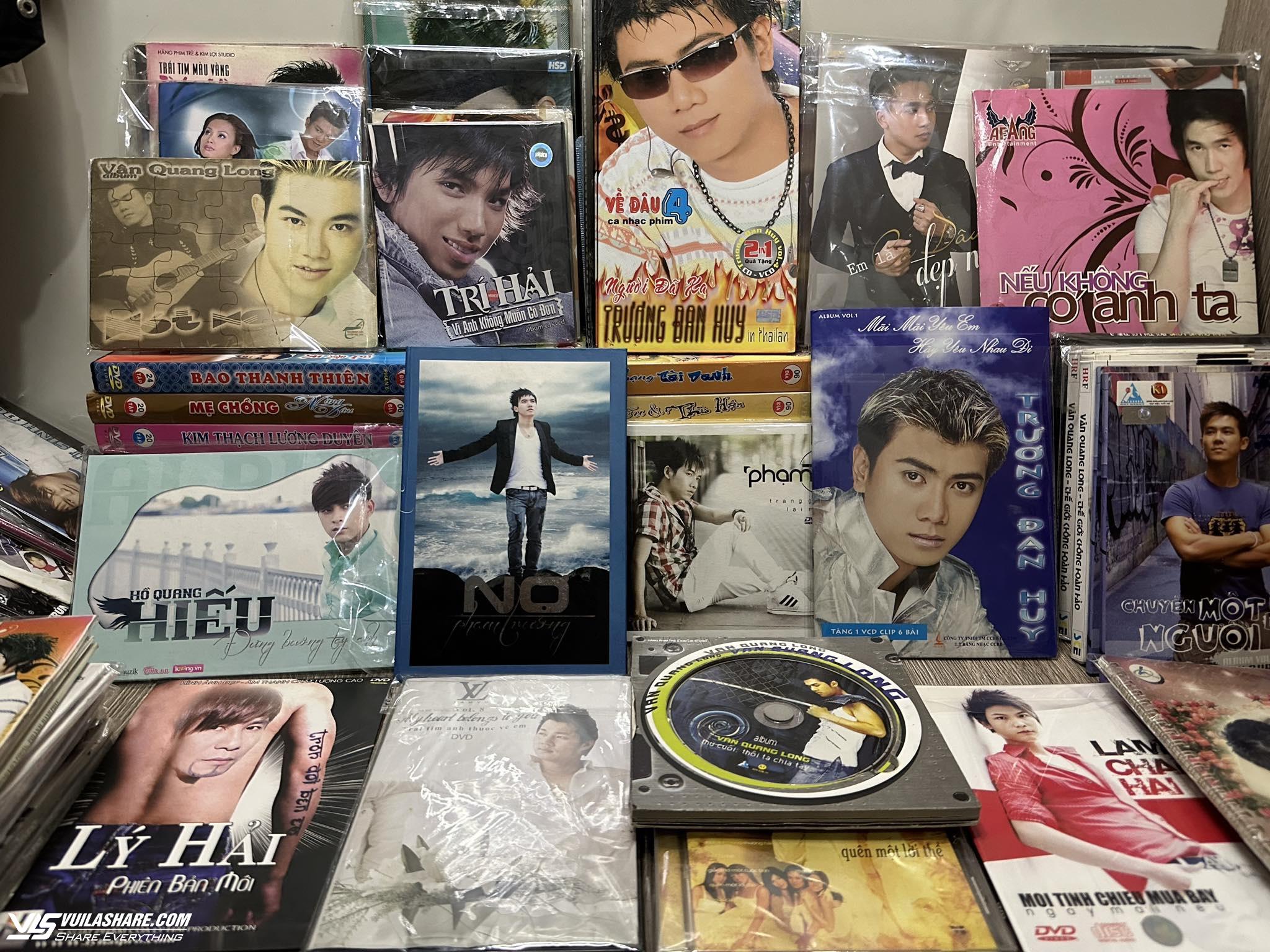 Chàng trai có bộ sưu tập hơn 300 CD, DVD của thần tượng thế hệ 8X- Ảnh 2.