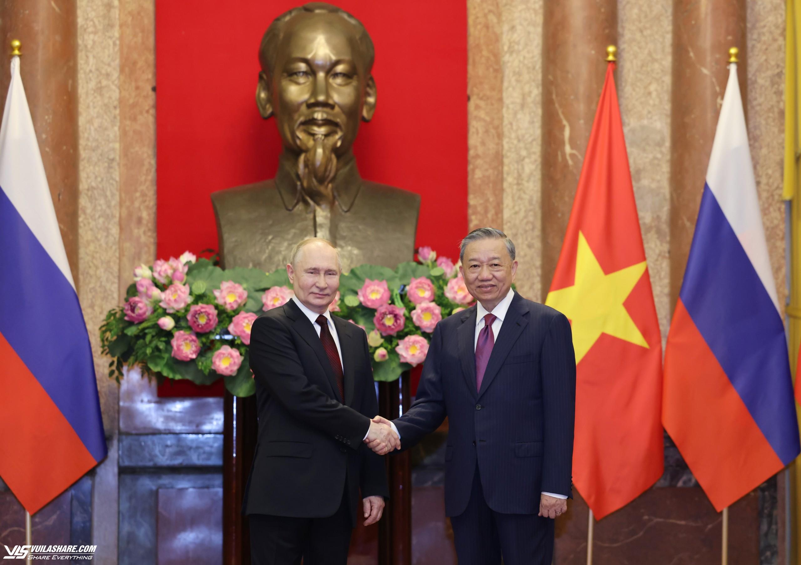 Chuyến thăm của Tổng thống Putin đã tạo xung lực mới cho quan hệ Việt - Nga- Ảnh 2.